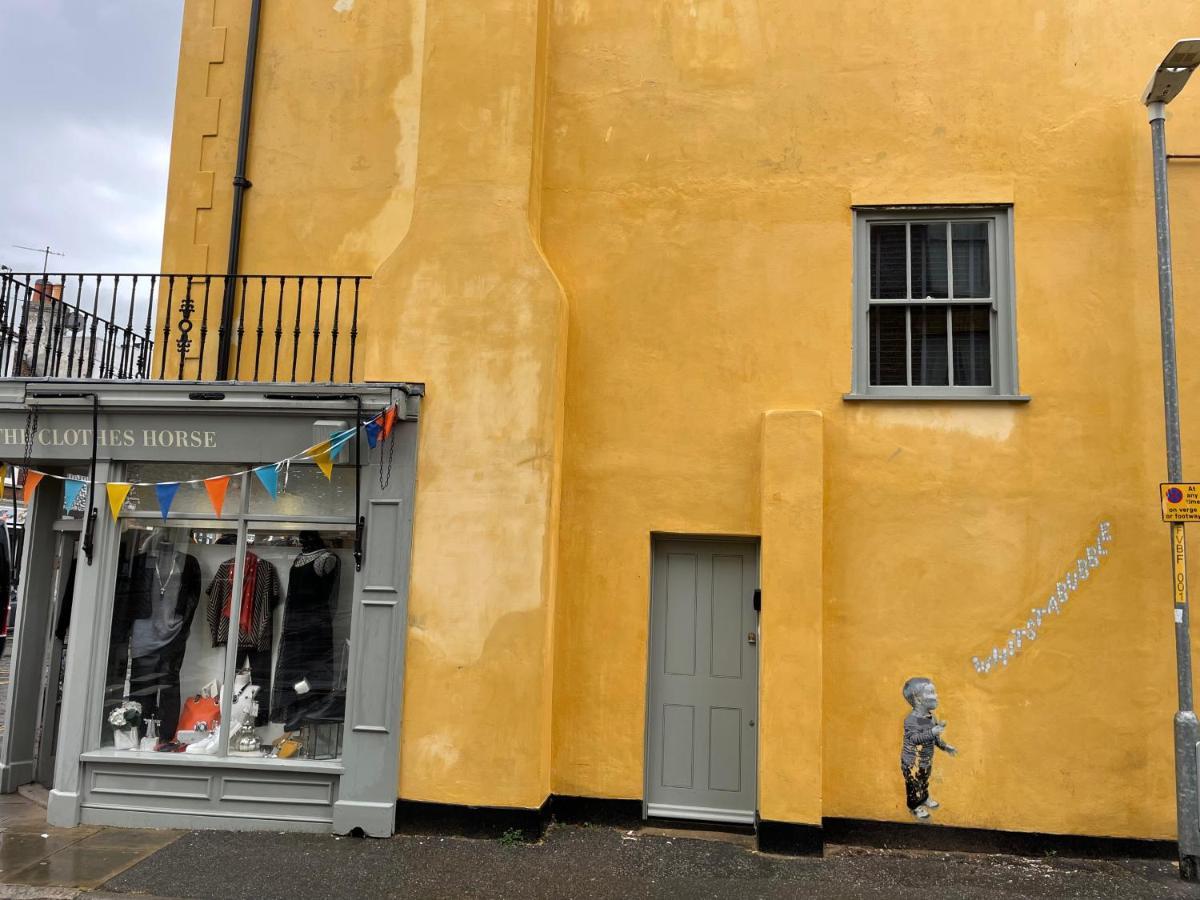 Fabulous Seconds From By Whitstable-holidays, Pudding Pan Apartment *